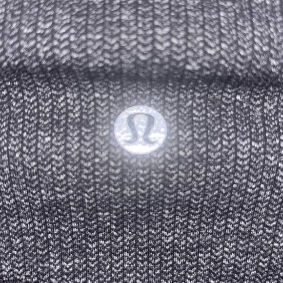 Lululemon leggings - Picture 2 of 4